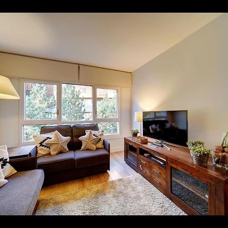 Orri En Baqueira Apartment Naut Aran Ngoại thất bức ảnh